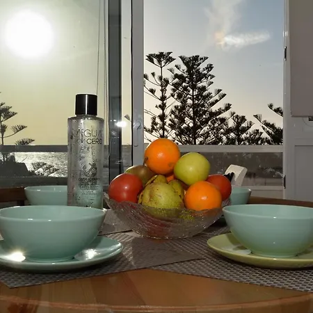 Sea Views In Prime Location By Pvl 엘 골포